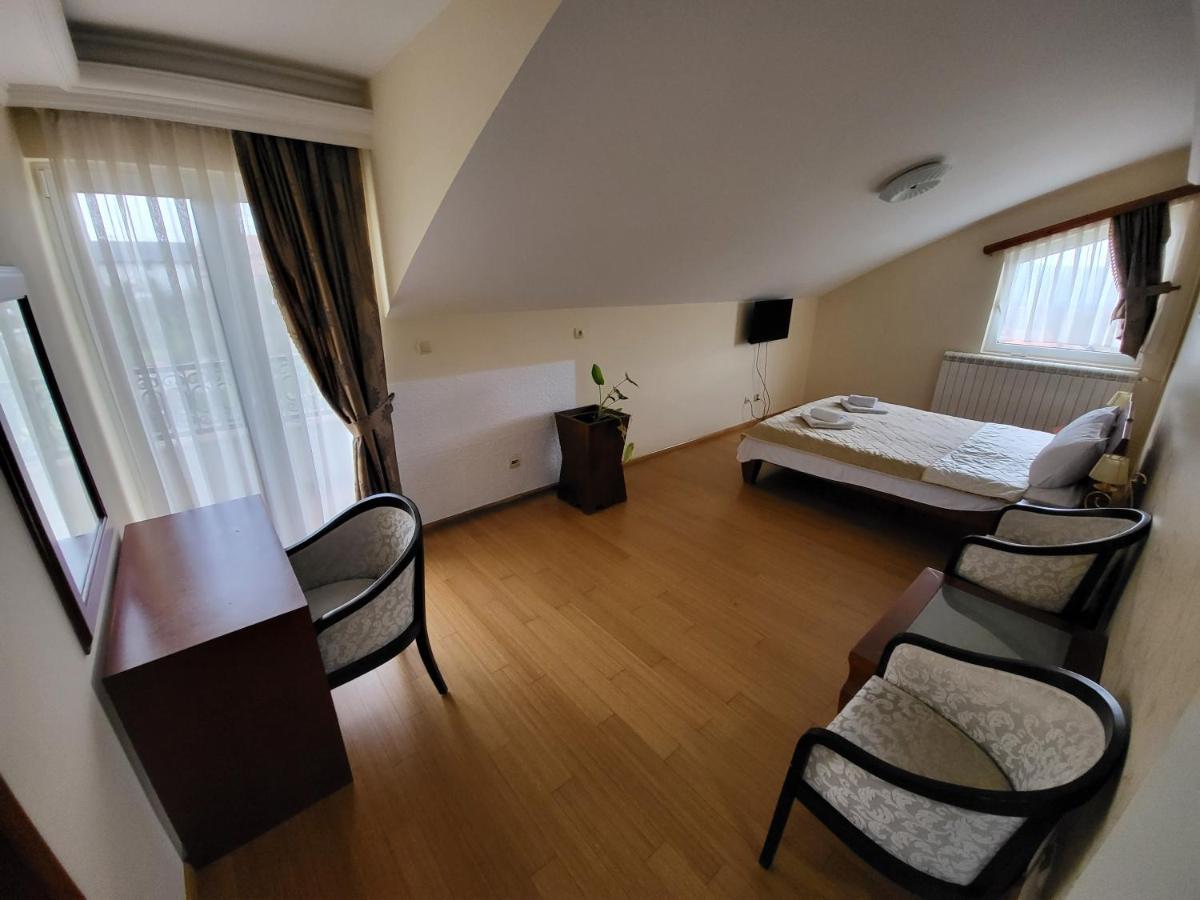 Sunny Hill Apartments & Aqua Park Vrnjačka Banja Kültér fotó