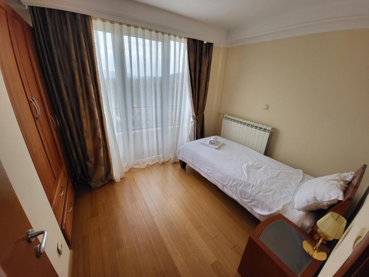 Sunny Hill Apartments & Aqua Park Vrnjačka Banja Kültér fotó