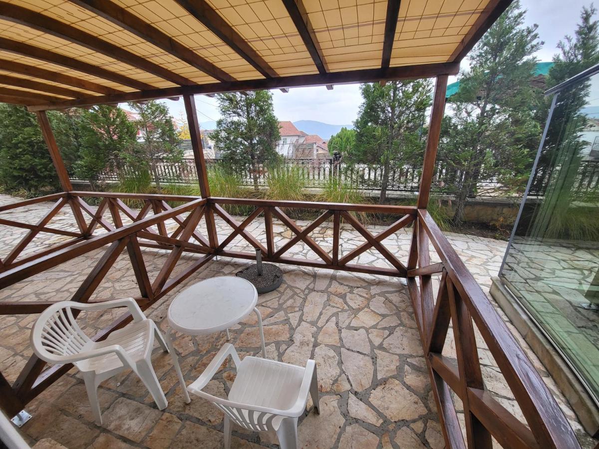 Sunny Hill Apartments & Aqua Park Vrnjačka Banja Kültér fotó