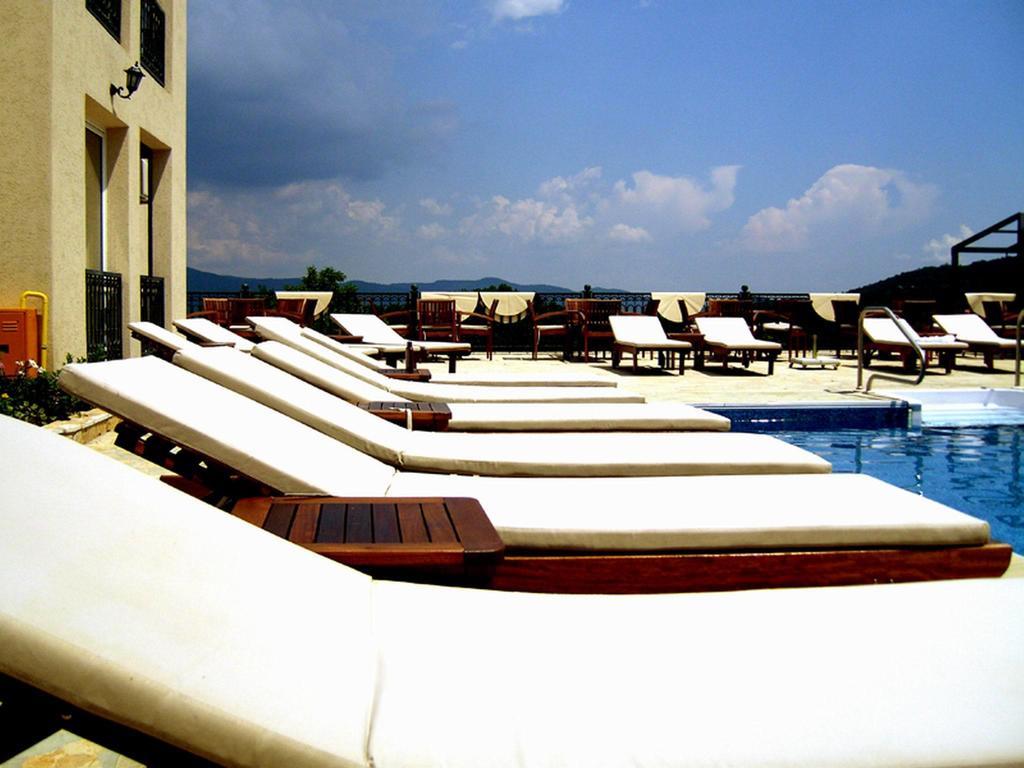 Sunny Hill Apartments & Aqua Park Vrnjačka Banja Kültér fotó